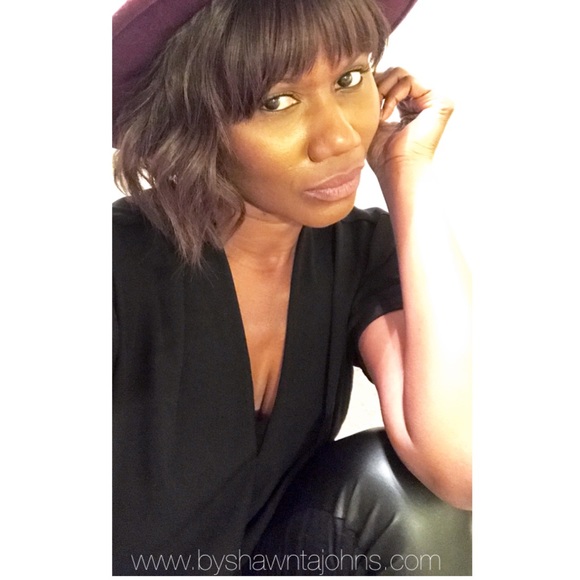 ✨✨Meet Your Seller✨✨ - Picture 5 of 8